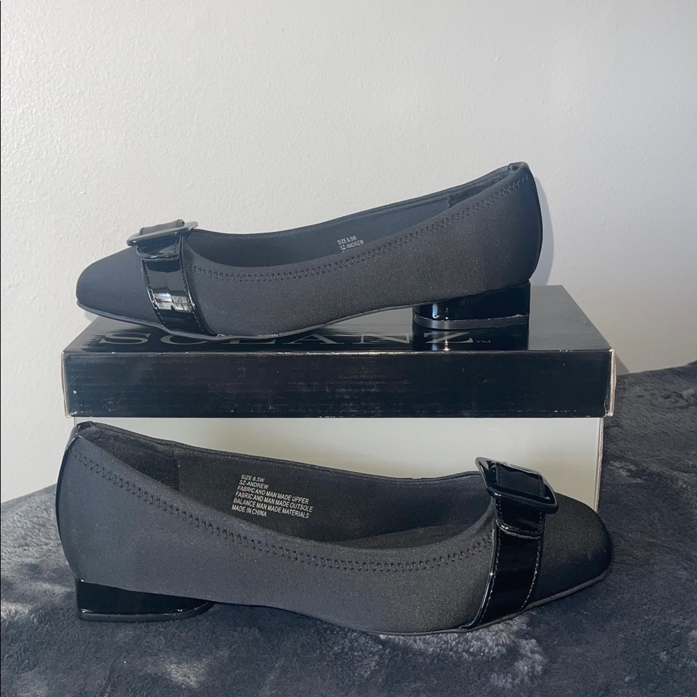 Solanz Black Buckle Low Heal Shoes Wide Width Size 8.5 NEW IN BOX